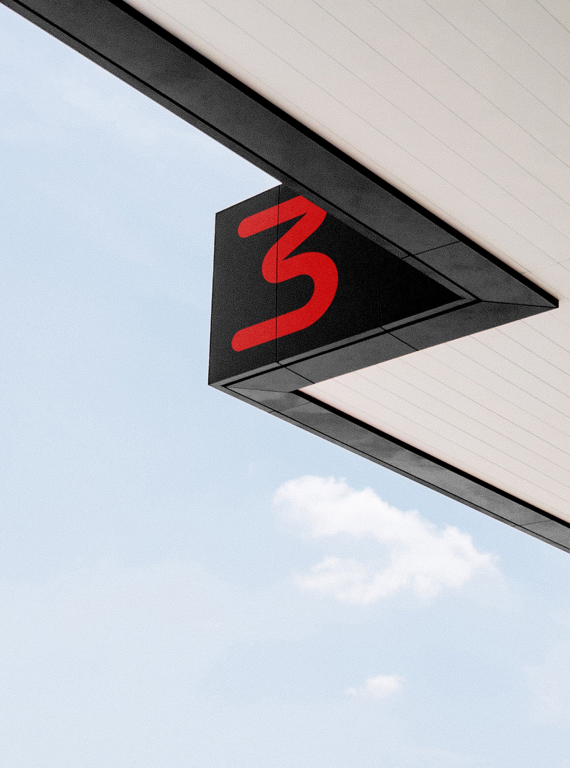 meteor_moodley_branding_gebäude_detail