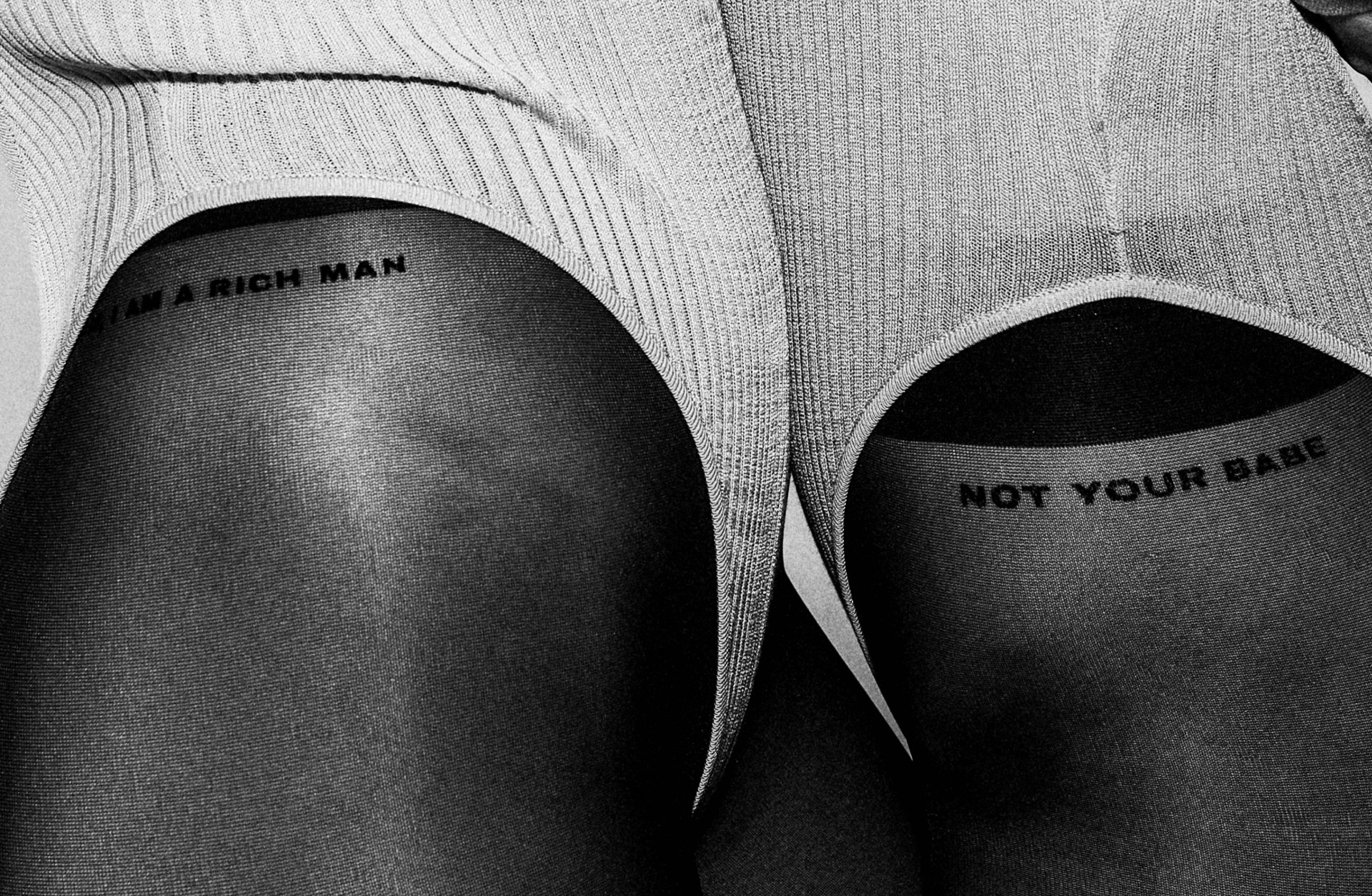 saint_sass_moodley_branding_detail_strumpfhose