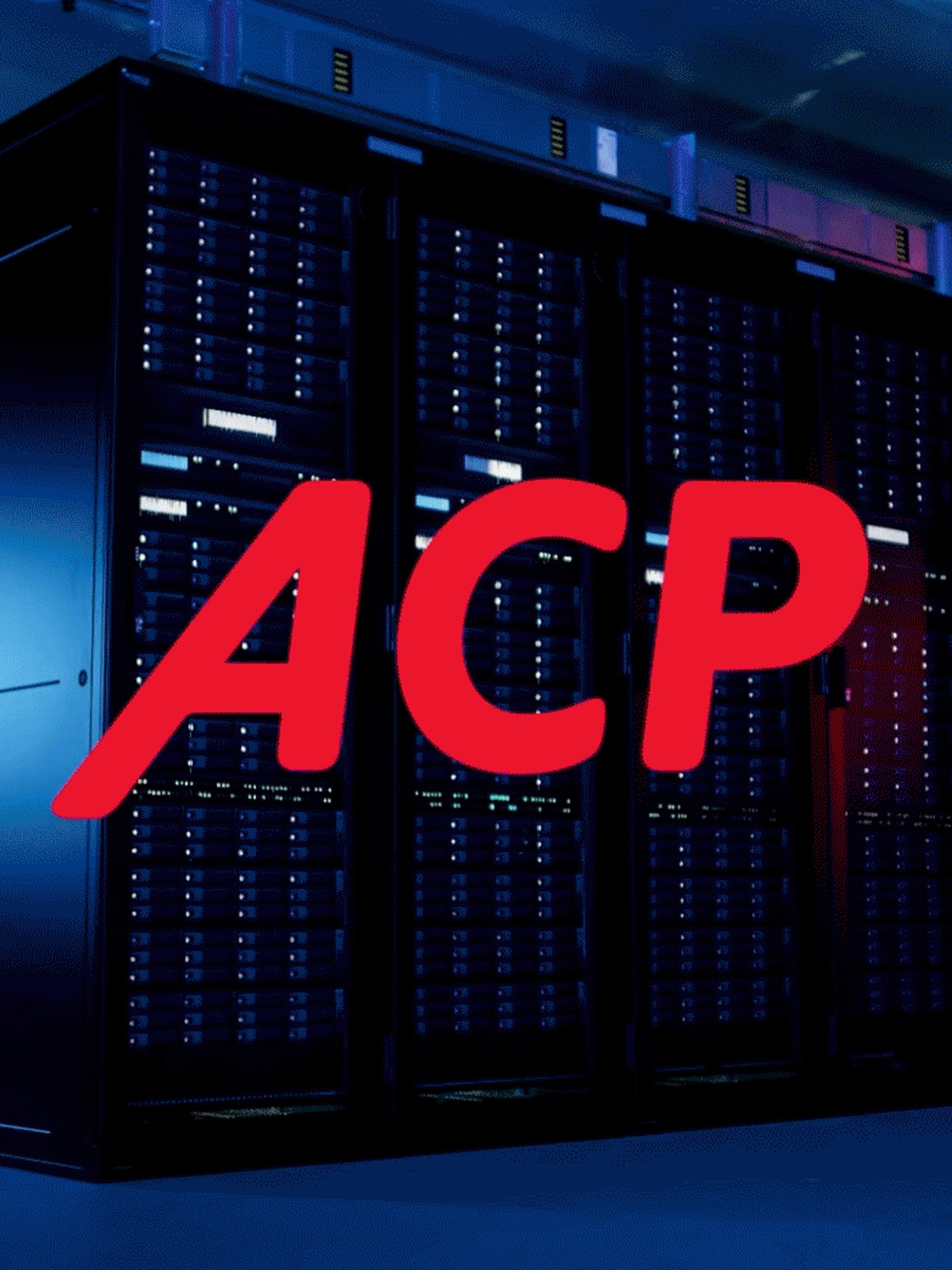 Server-Racks vor blauem Hintergrund. Roter Text "ACP" überlagert.