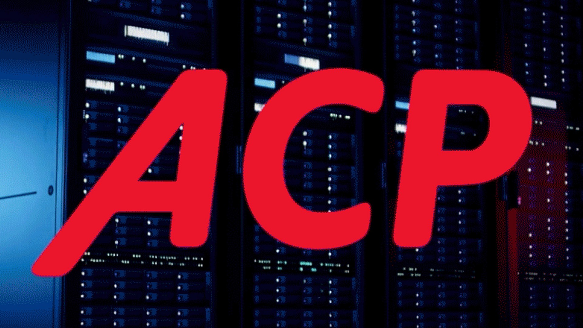 Server-Racks vor blauem Hintergrund. Roter Text "ACP" überlagert.