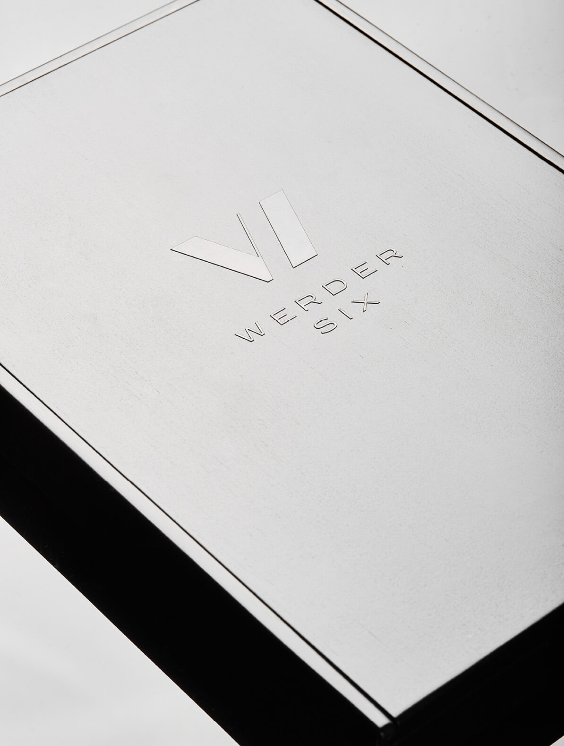 allea_group_am_werder_tor_detail_logo_schachtel