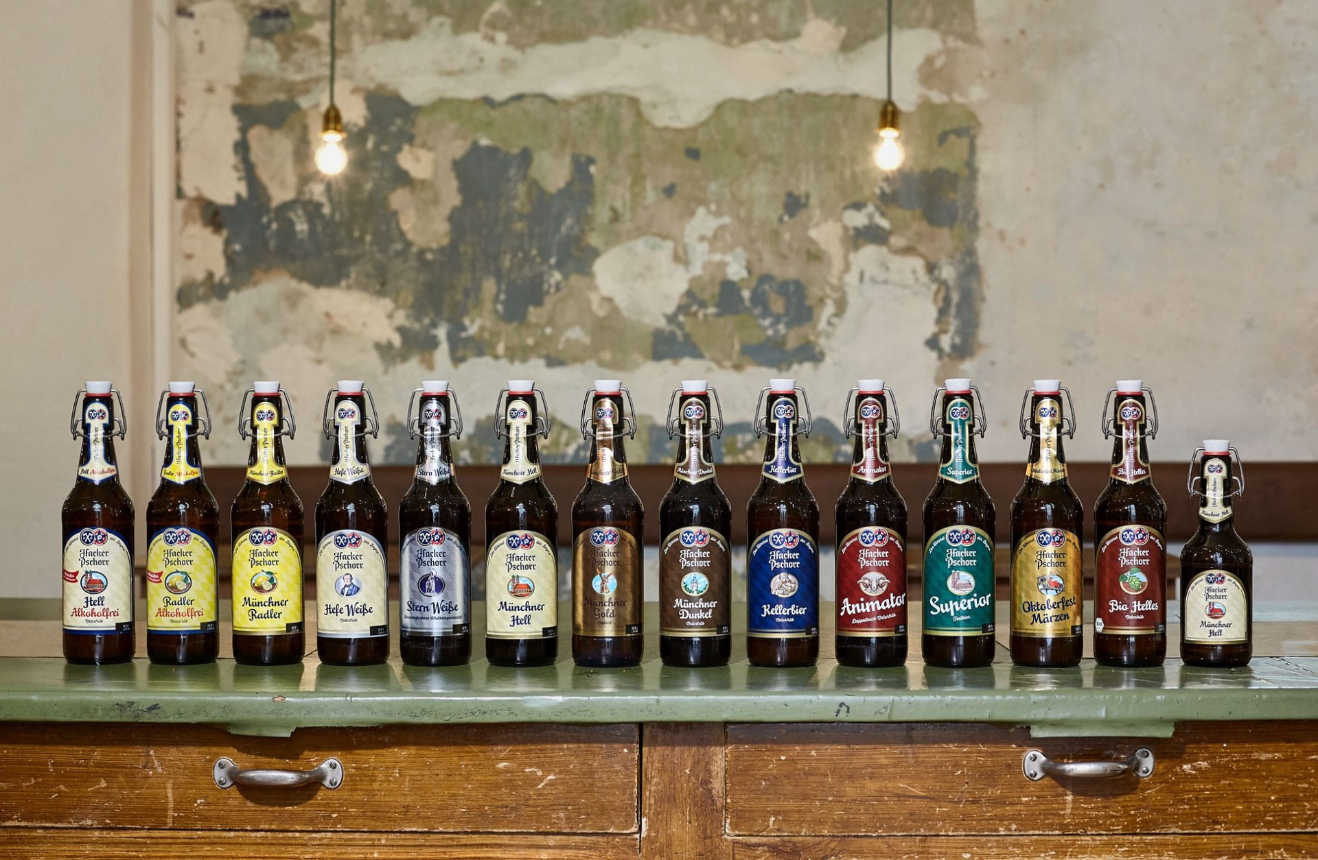 hacker_pschorr_moodley_brand_identity_verschiedene_biere