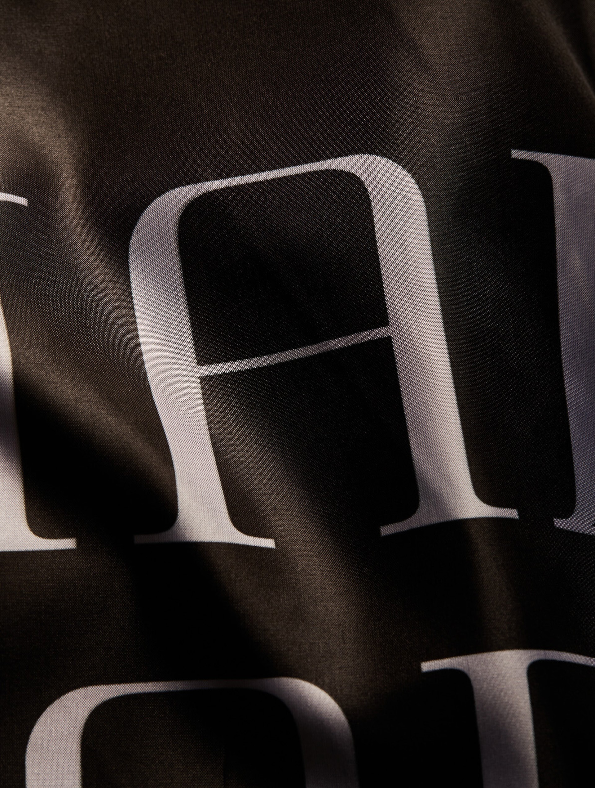 hallmann_font_moodley_brand_identity_schrift_a