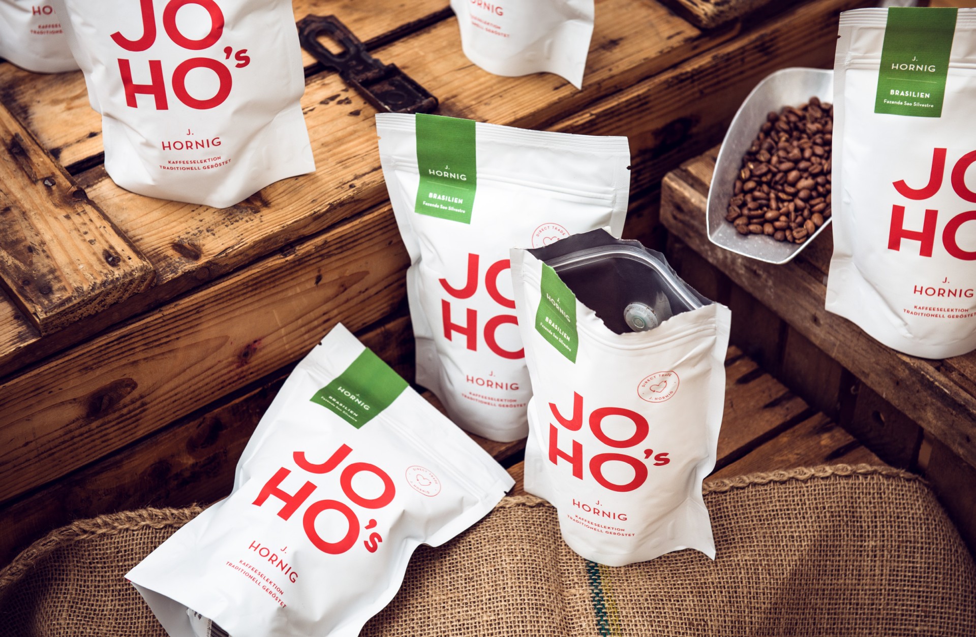JOHO´s_moodley_branding_kaffeepackungen