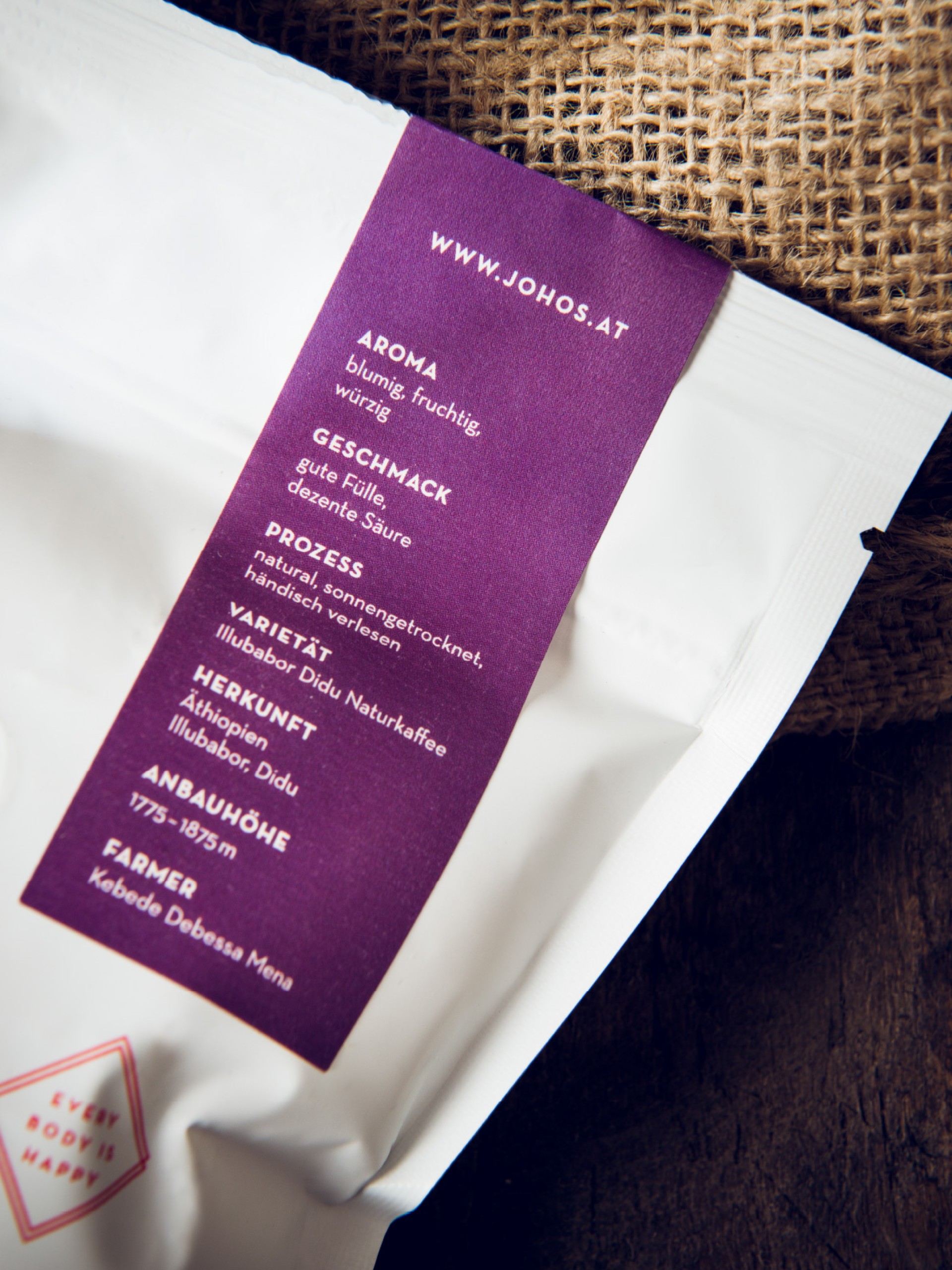 JOHO´s_moodley_branding_kaffeepackung_details
